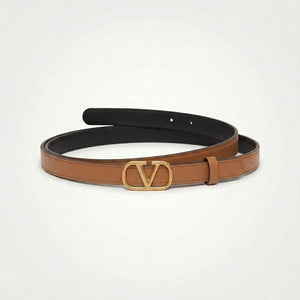 Valentino Garavani Slim VLogo Signature Belt in Smooth Leather