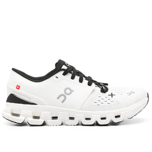 On Cloud Sneakers White/Black