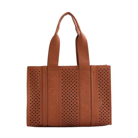 Chloé Woody Tote Brown Bag In Perforated Leather