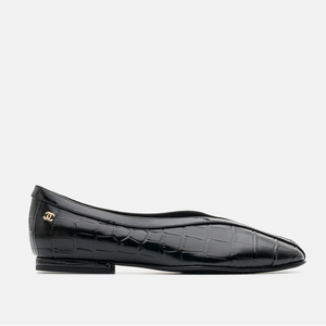 Chanel Crocodile-Embossed Ballet Flats Featuring A  Distinctive Square Toe