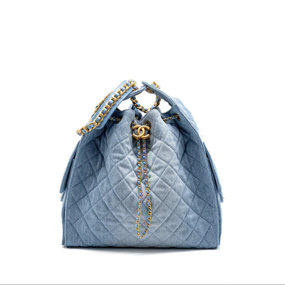 Chanel Denim Bag, 25 cm, Blue Color, With a Gold Chain