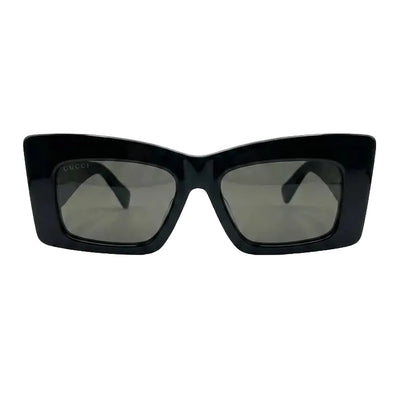 Gucci Sunglasses In Black Rectangular Frame And The Iconic Silver-Tone Double G Logo On The Temples