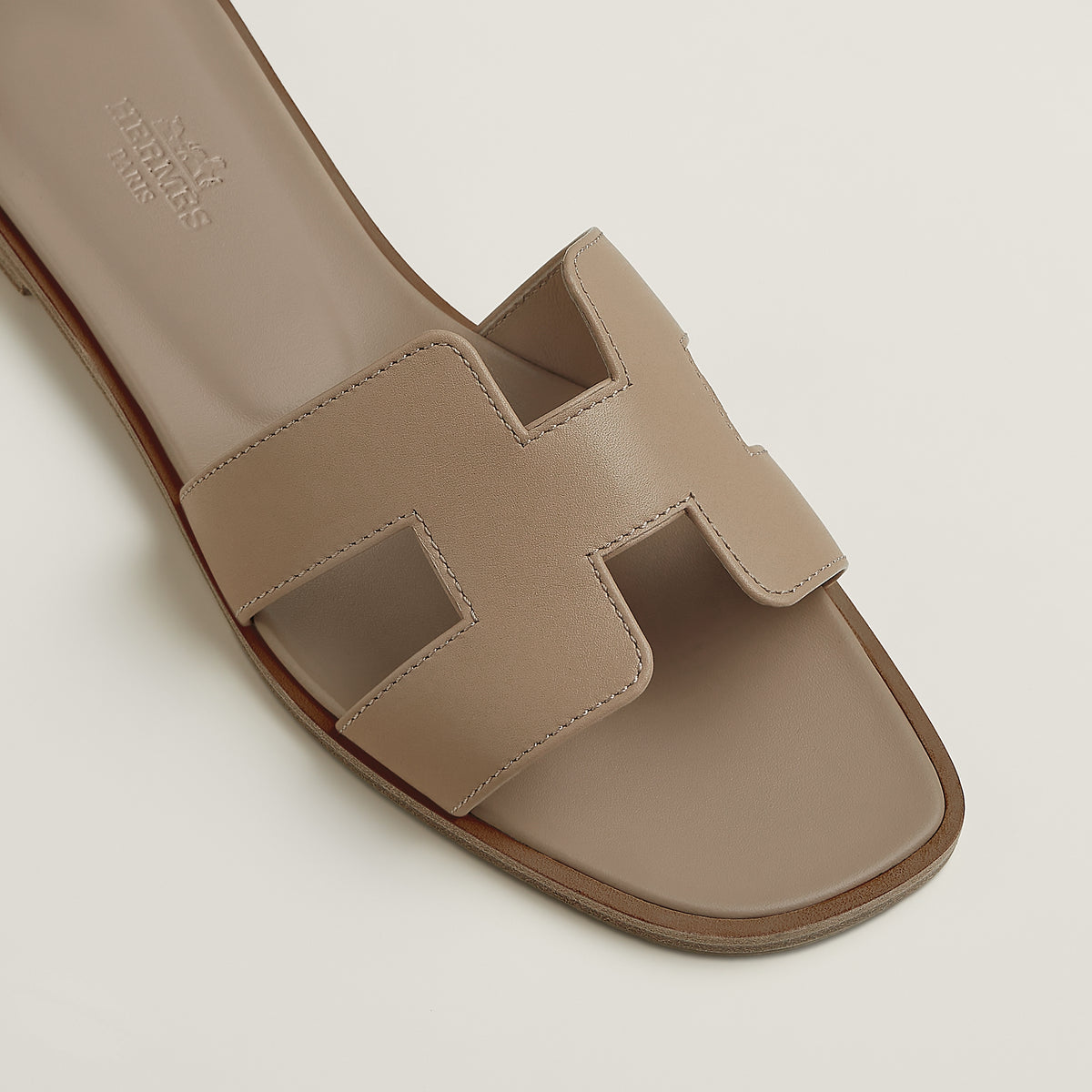 Hermès Oran Leather Flat Sandal 2