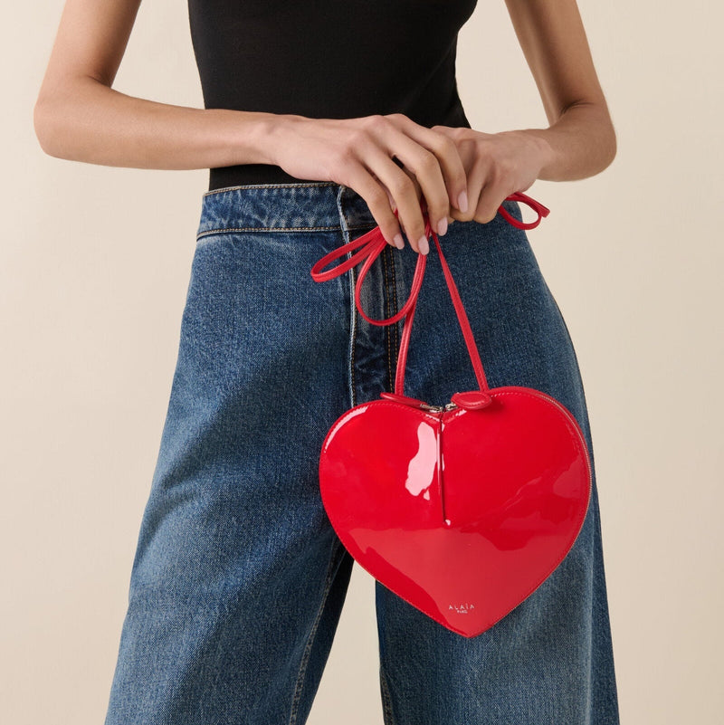 Alaïa 'Le Cœur' Red Crossbody Bag – Heart-Shaped Patent Leather Mini Purse | Modern Romantic Luxury 4