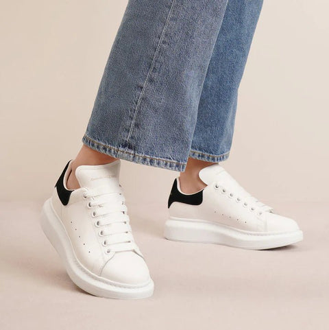 Alexander McQueen White & Black Classic Sneakers - BEAUTY BAR