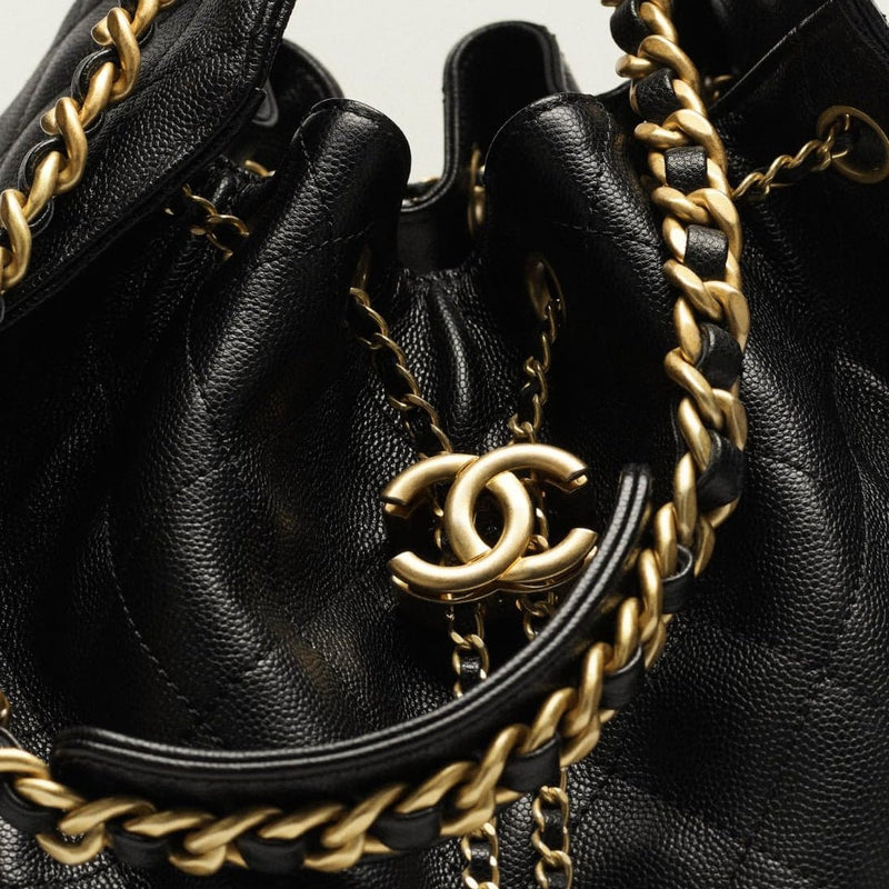 Chanel 25 Handbag Medium 5
