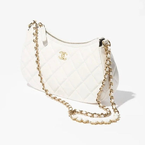 Chanel White Small Handbag With Chain Shiny Wrinkled Leather And Gold - Tone Metal - BEAUTY BAR