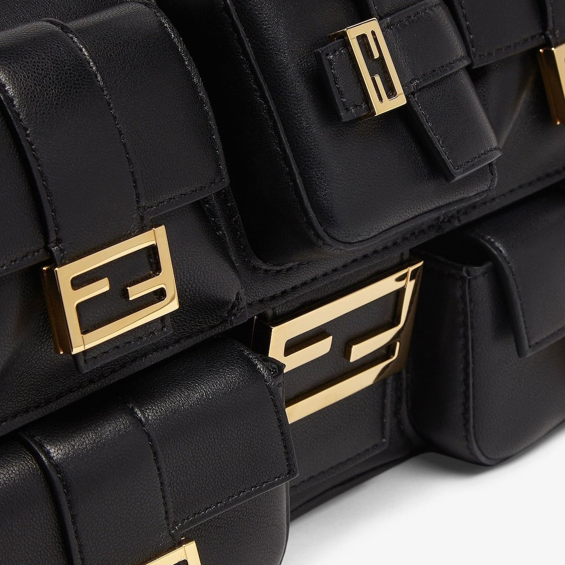 Fendi Multipocket Baguette 2