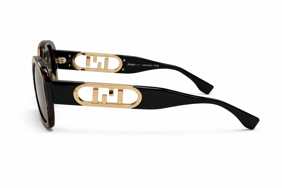 Fendi Oversized Square Sunglasses – Tortoiseshell Frame & Green Lens 3