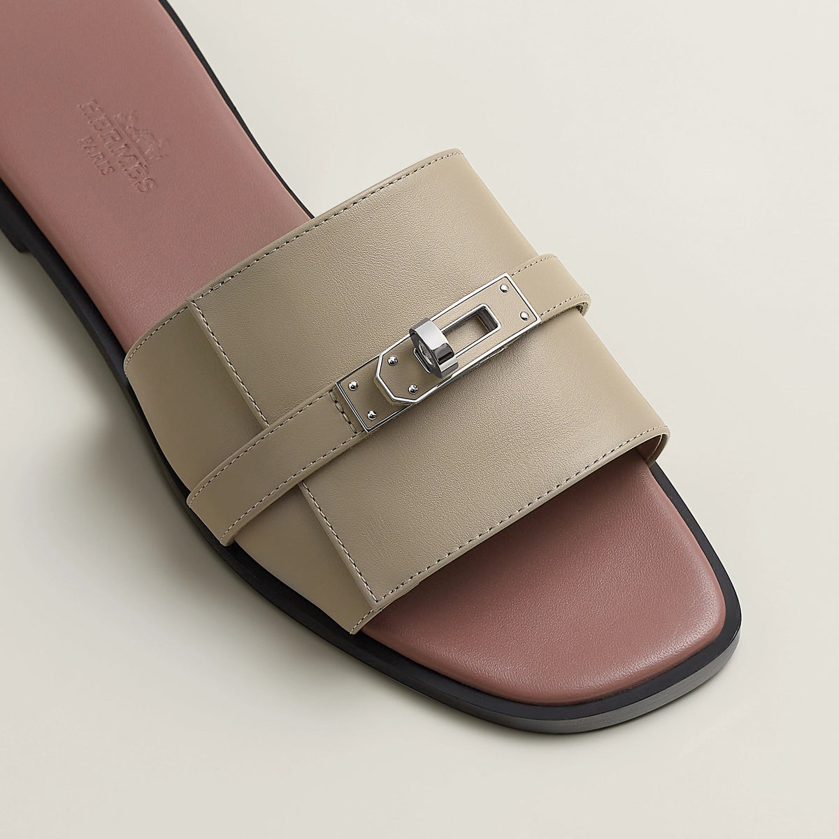 Hermès Giulia Sandal Beige Galet 3