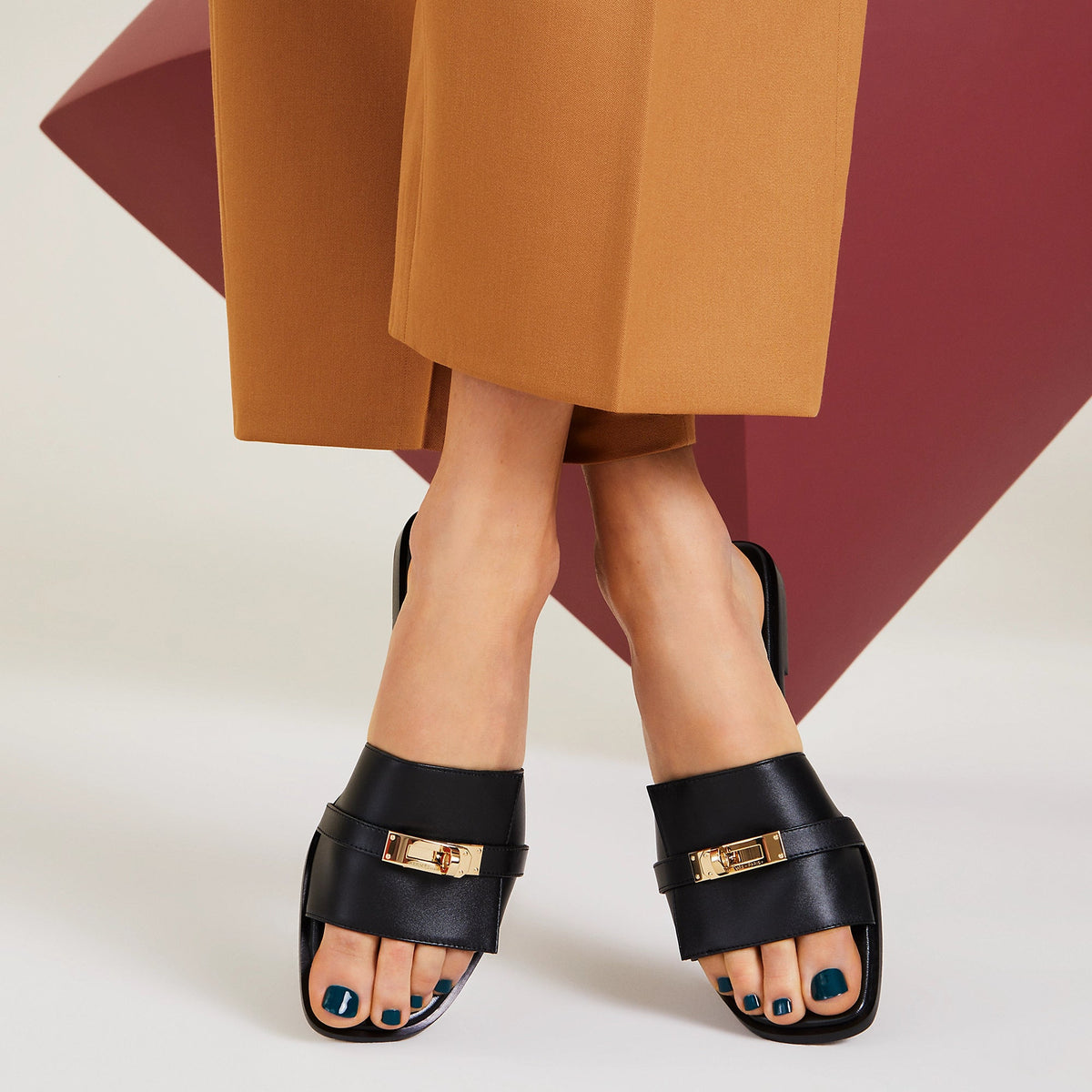 Hermès Giulia Sandal Noir 2