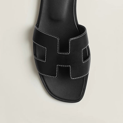 Hermès Oran Sandal Black - BEAUTY BAR