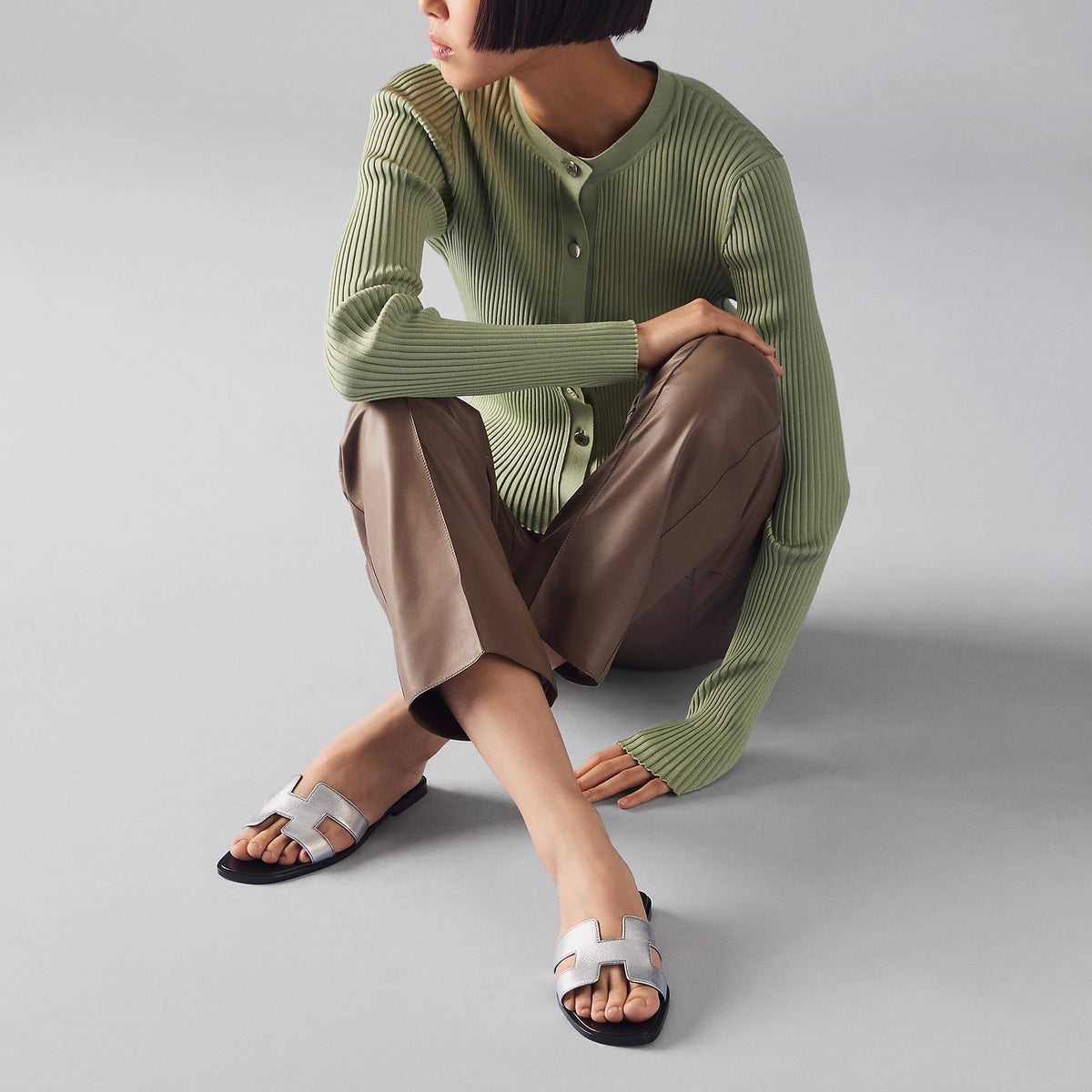 Hermès Oran Sandal Gris Argenté 2