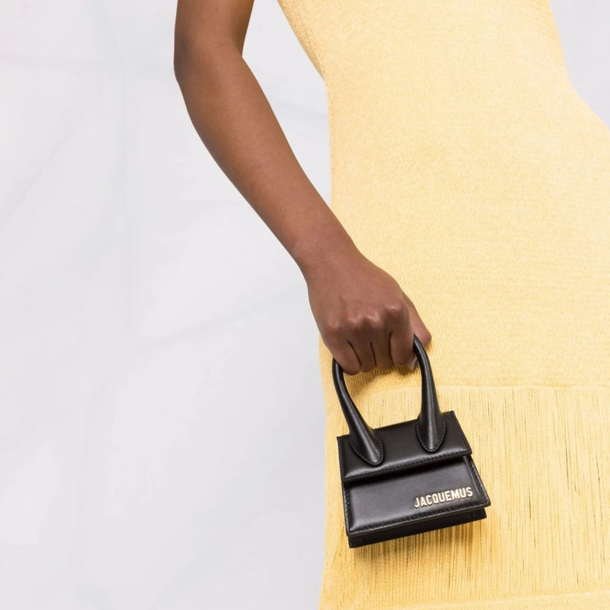 Jacquemus Le Chiquito Moyen Leather Tote Bag 4