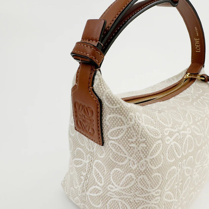 Loewe Anagram Small Cubi 4