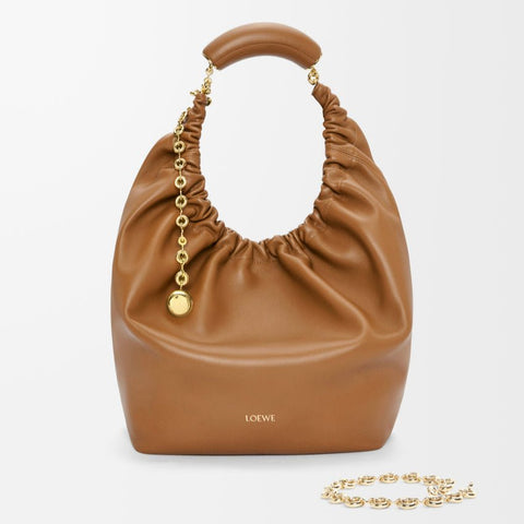 Loewe Medium Squeeze Bag Oak - BEAUTY BAR