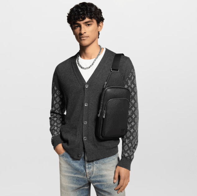 Louis Vuitton Avenue Slingbag 4