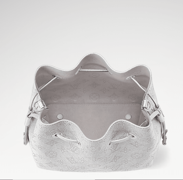 Louis Vuitton Chic Silver Bella Bag With Coin Pouch 3