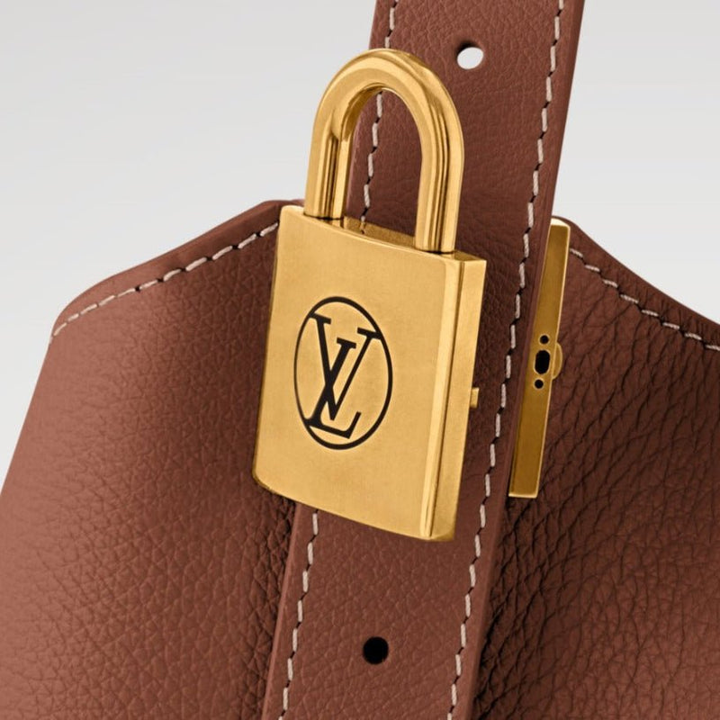 Louis Vuitton Low Key Hobo MM 9