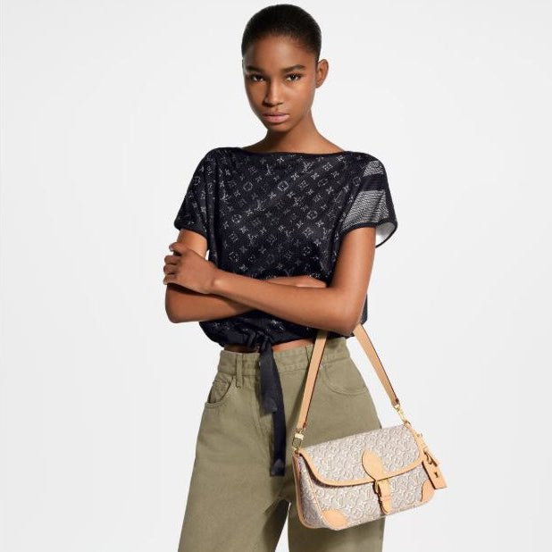 Louis Vuitton Monogram Shoulder Bag 6