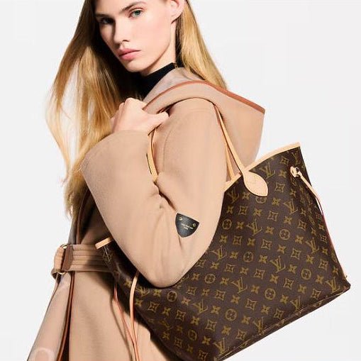 Louis Vuitton Neverfull MM Monogram Tote Bag 2