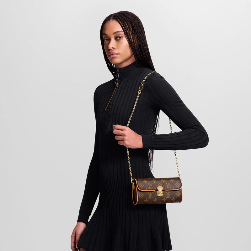 Louis Vuitton Pochette Camille 3