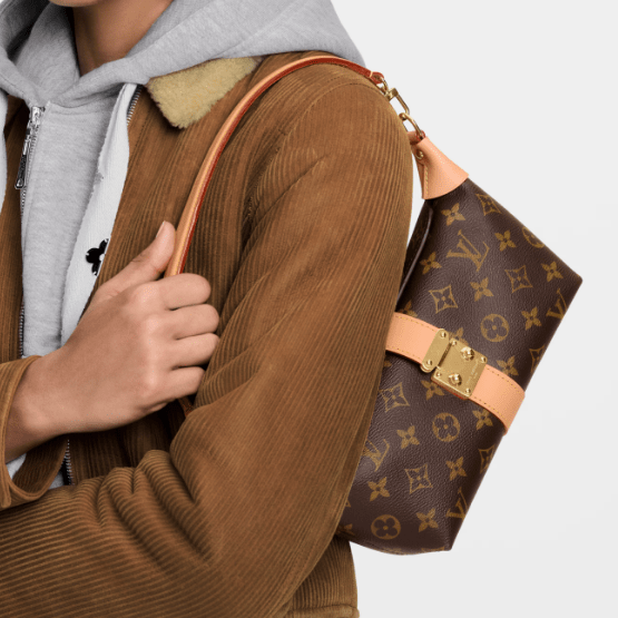 Louis Vuitton Pochette Mia 5