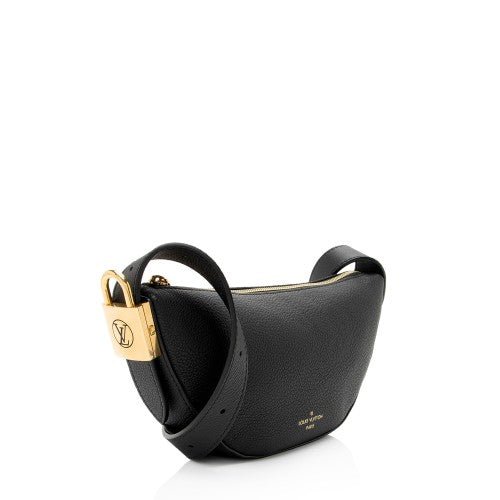 LV Low Key Bumbag 2