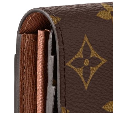 Luxury Essential: Louis Vuitton Monogram Wallet - BEAUTY BAR