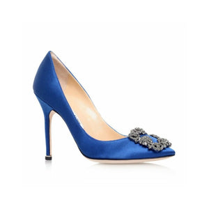 Manolo Blahnik Hangisi Pumps