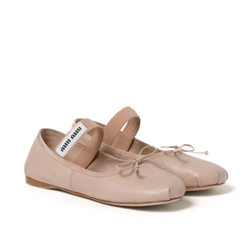 Miu Miu Logo Leather Ballet Flats In Beige