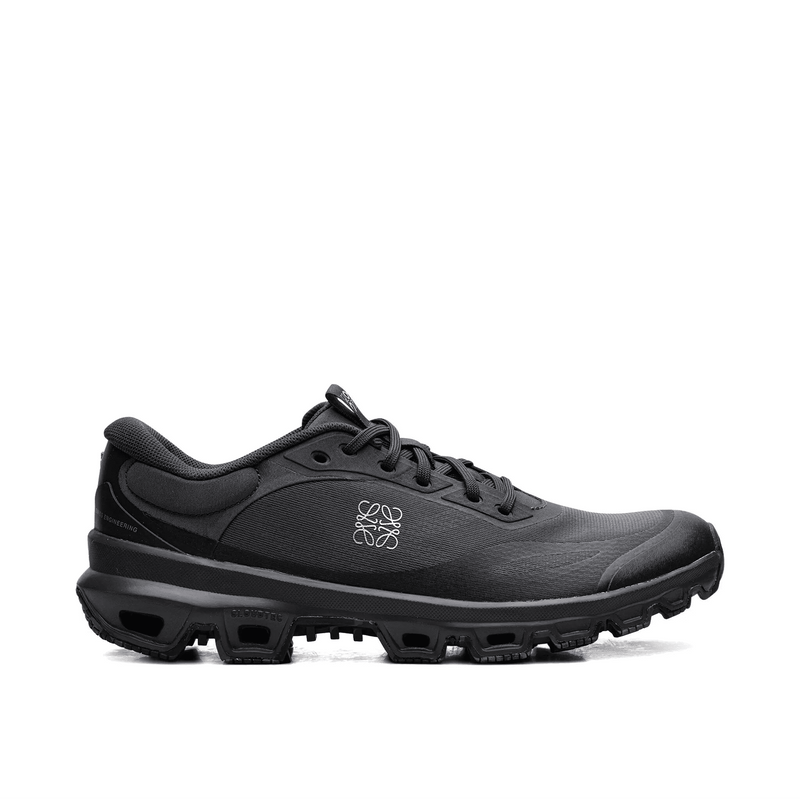 On Cloudventure Loewe 2 'Black'