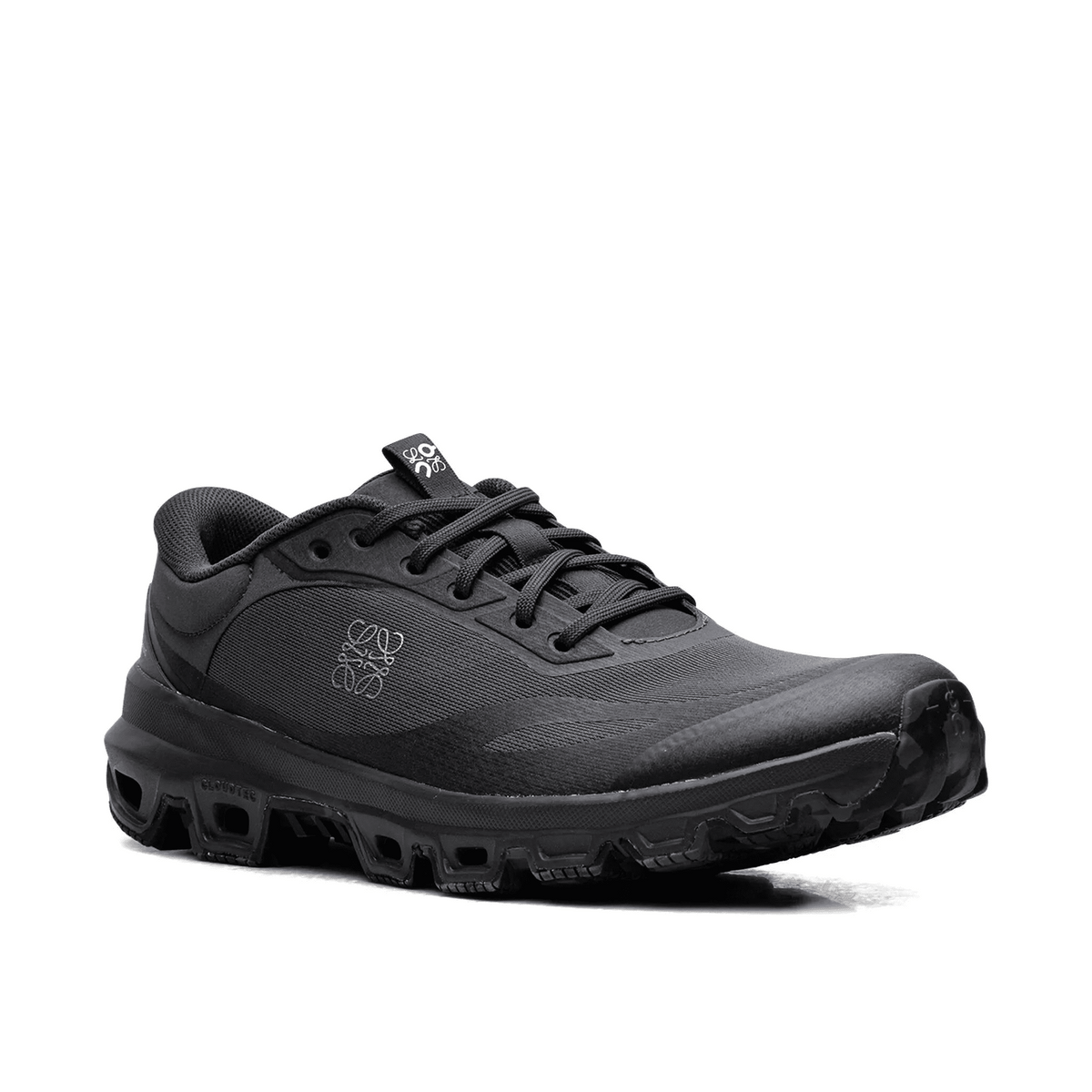 On Cloudventure Loewe 2 'Black' 4