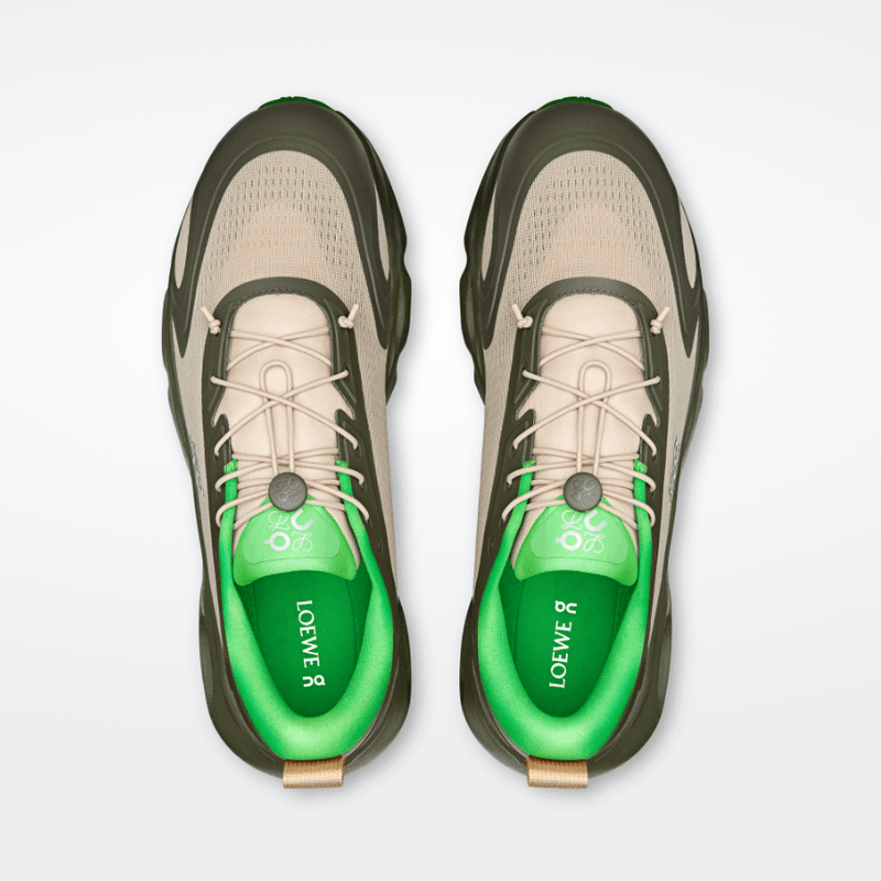 On Running Cloudsolo Loewe Khaki Green | Sand Sneakers 5