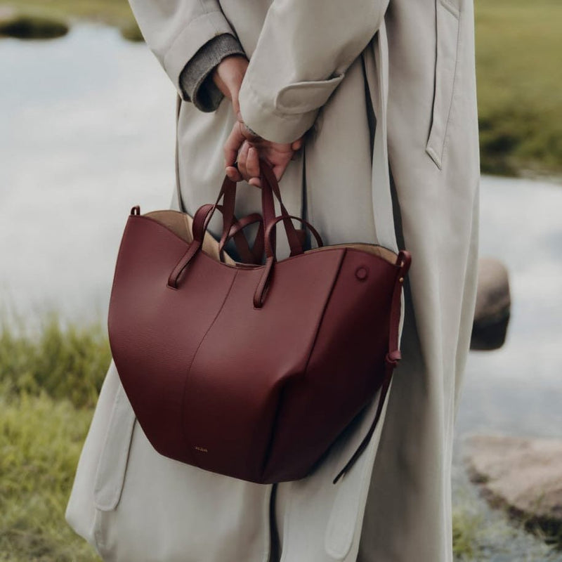 Polène Cyme Edition Textured Black Cherry 4