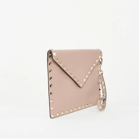 Valentino Garavani Rockstud Envelope Clutch - BEAUTY BAR