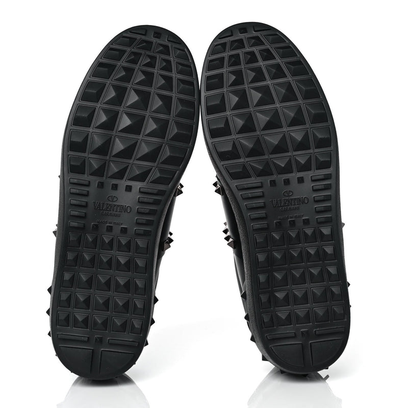 Valentino Garavani Pyramid Detailed Sneakers 5