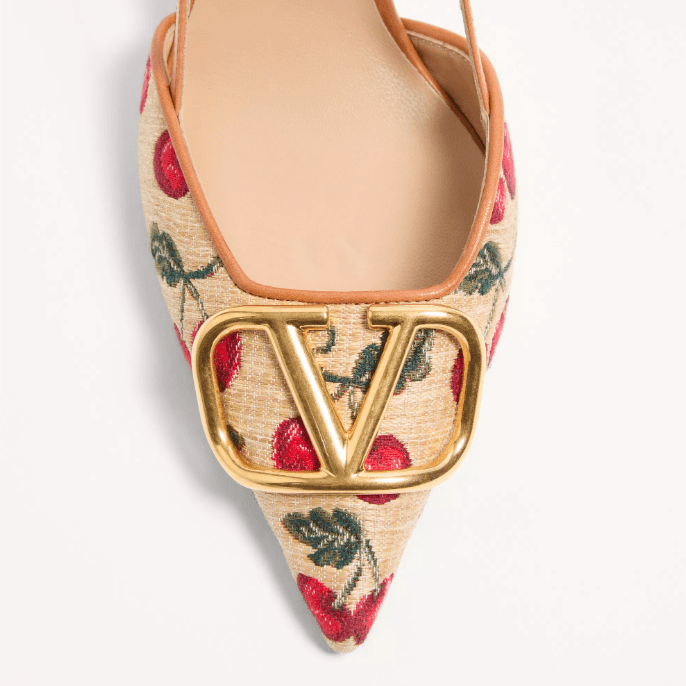 Valentino Vlogo Signature Slingback Pumps In Cherryfic Pattern 80mm 2