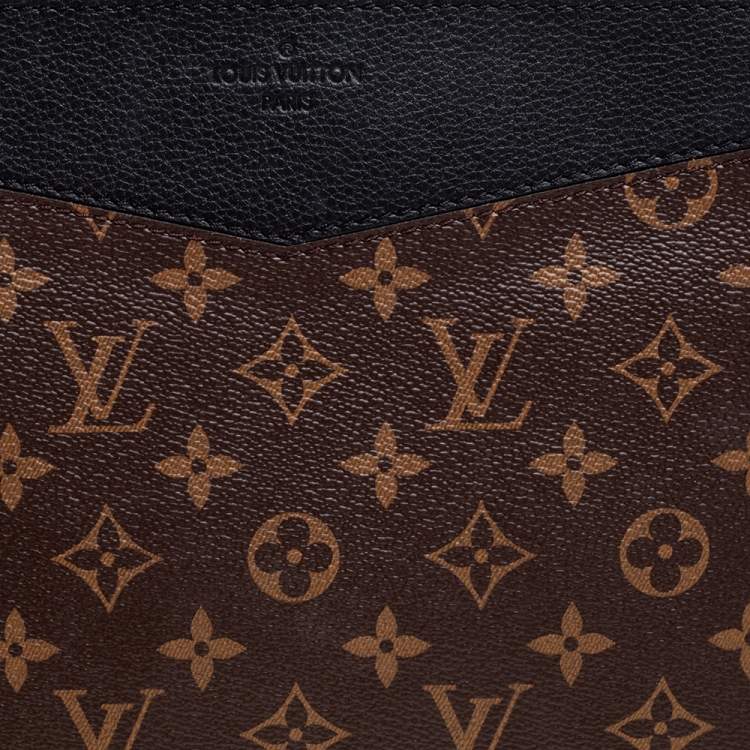 Louis Vuitton Daily Pouch Black Monogram Canvas Clutche 3